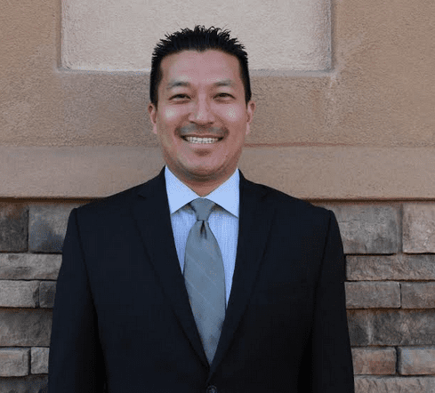 Dr. Thomas Kim